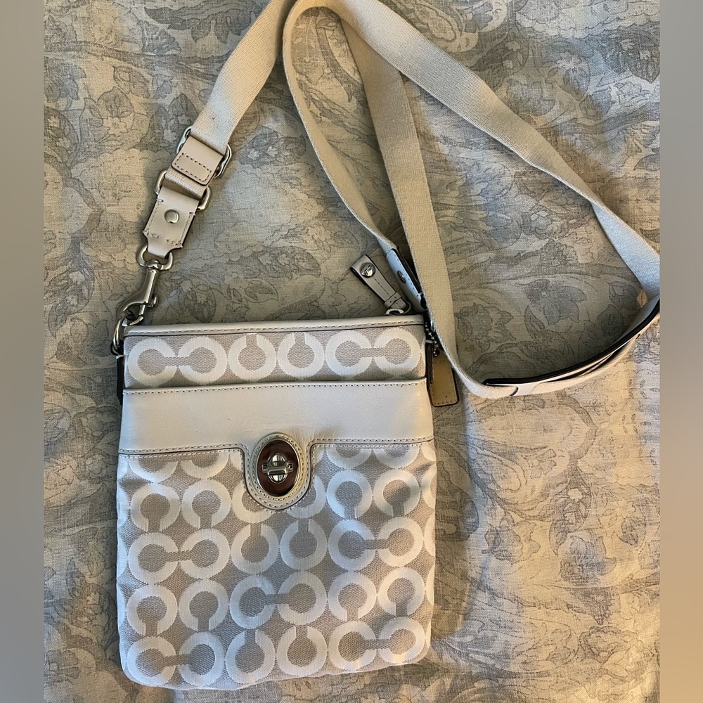 Coach crossbody white canvas/leather crossbody pouch